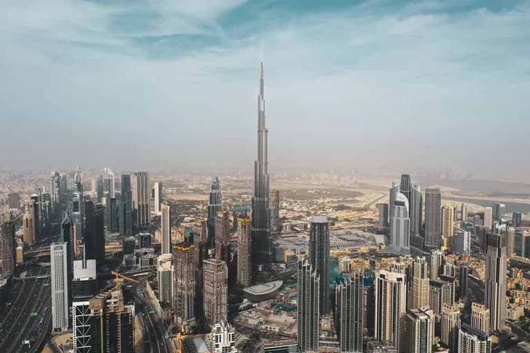 Vue de Dubaï et du Burj Khalifa.