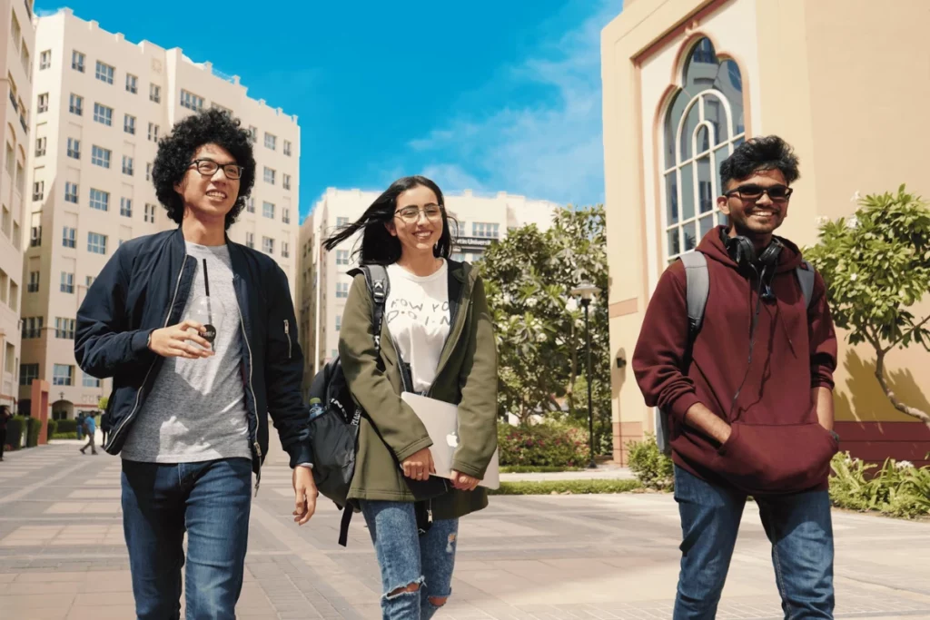 etudes etranger bloc apropos 800x1200